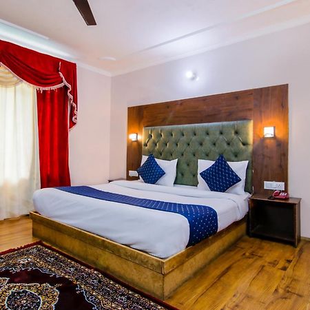Mha Hotels The Moon Manali Екстериор снимка